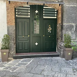https://marys-home.hotels-amalfi.com